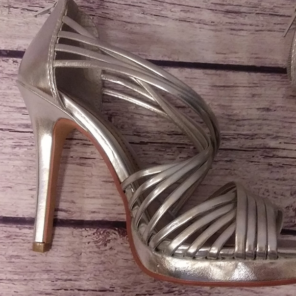 Chinese Laundry Shoes - Chinese Laundry strappy high heels size 8.5